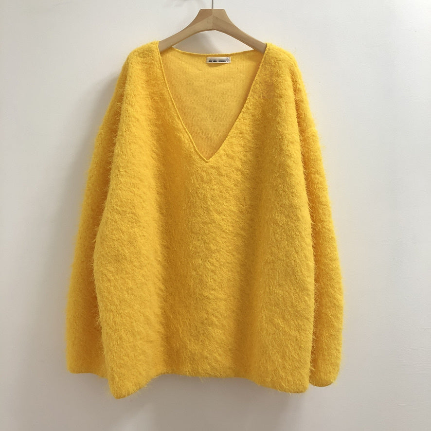 韓国■4色 カラフルな雪んこ！ビックシルエット Vネックニット