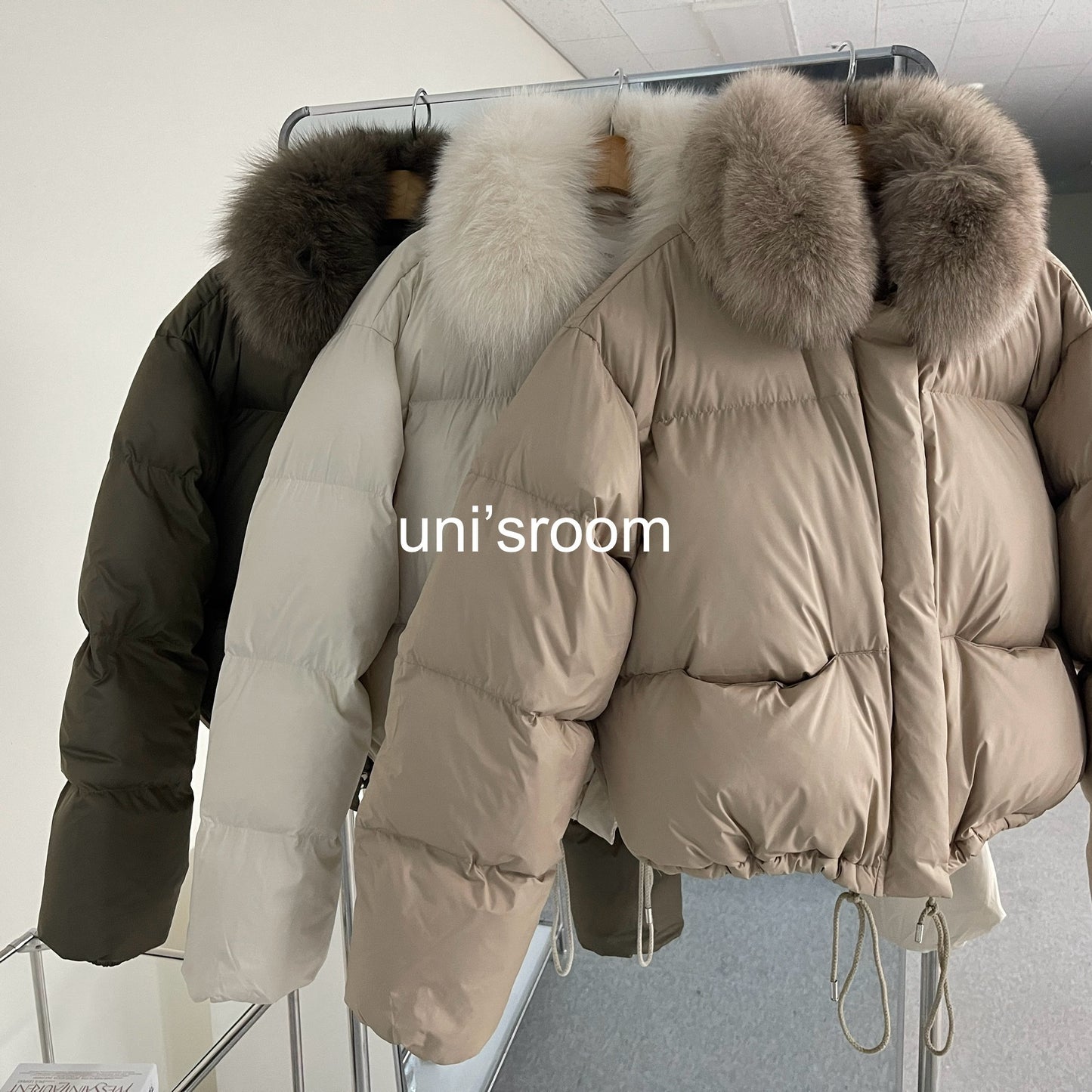 uni&amp;#x27;s room■3color ファックスファーラウンドダウン OT-AW25-17